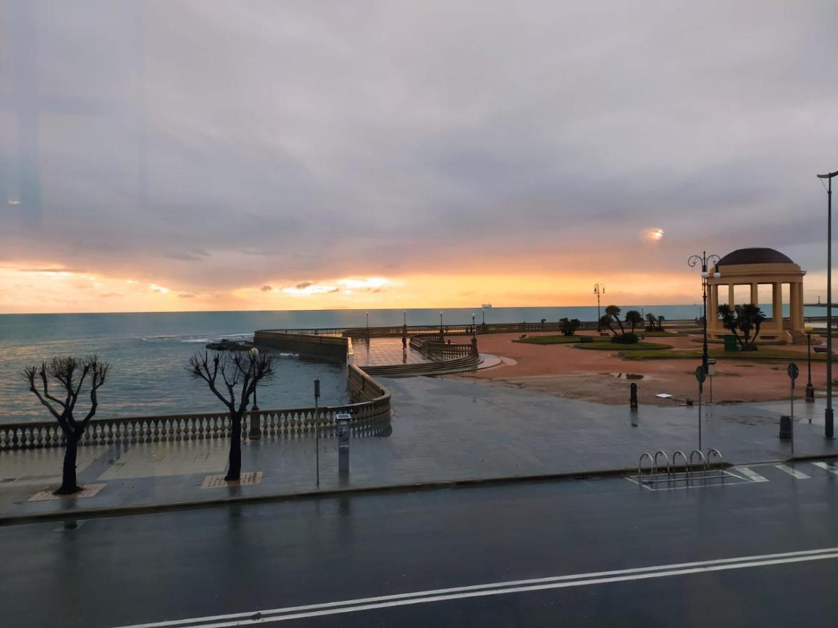 Sunset Loft Διαμέρισμα Λιβόρνο Εξωτερικό φωτογραφία